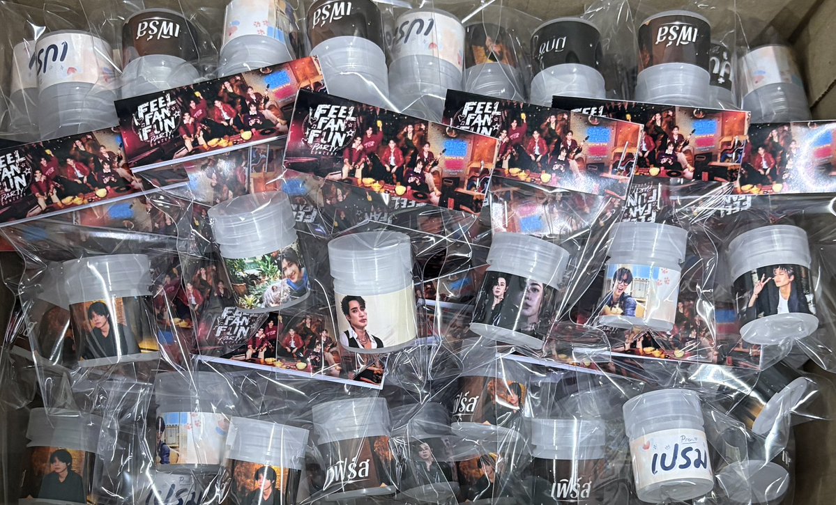 PrapasriTong's tweet photo. 🌟Giveaway #FFFPartyConcert2026 🌟

 ~~~ 120 pieces ~~~

🛟 Union Hall,Union Mall
🍎 25-26 july 2026
🕤 TBA

▫️ มารับได้นะคะ กลัวน้องไม่หมด 🥺

#Firstkhaotung #Earthmix #Bounprem https://t.co/t83LnDXVsK
