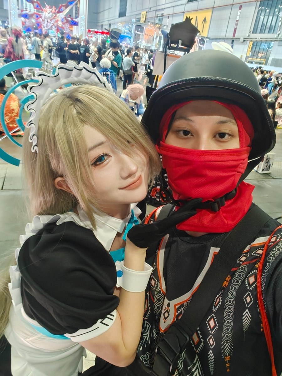 Peni5666's tweet photo. @Nini22_cosplay 😍😍 https://t.co/Df7oJPQMb5