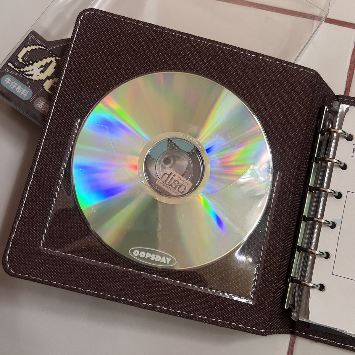 xuxiloaf's tweet photo. ๐ / help rt! WTS // want to sale // mau jual
๐ฟ denim collect book binder kolbuk 2P by oopsday
๐ฆน ื ๐๐๏ธ incl sleeve 10pcs
๐ฆน ื ๐๐ต 110.000
๐ฆน ื ๐๐ Makassar
like new, banyak printilannya lucu bgt gak pasaran desainnya
#wts #kolbuk #oopsday #pc https://t.co/4nsZ9kiwxb