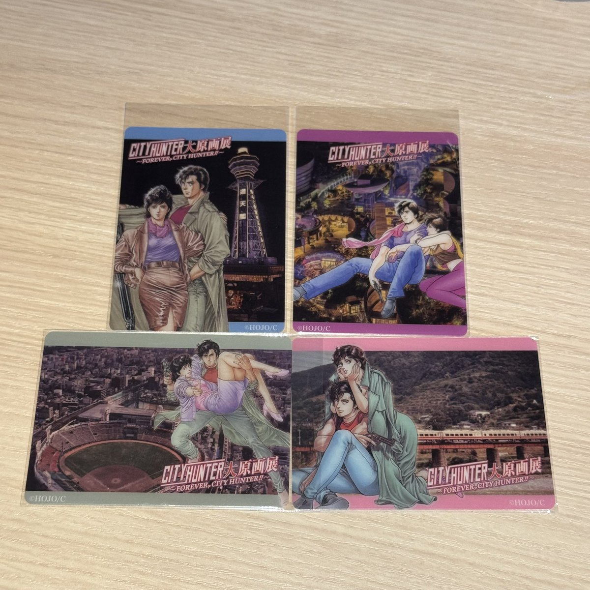 waffle326331's tweet photo. わーーい！
揃った🙌✨

シティーハンター＆なんばオリジナルクリアカード～From 1985 to Today～ https://t.co/C34OOGZ7sf