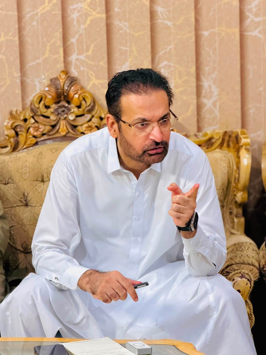 fzbhutto's tweet photo. PPP MPA @drsikandarshoro is meeting with the people of his constituency at #ShoroHouseKotri, listening to their concerns firsthand and working towards practical solutions. Public service begins by staying connected to the people. #PS78 🇱🇾 #Kotri #PPPservingPeople 🇵🇰 https://t.co/j0ujXbNjos