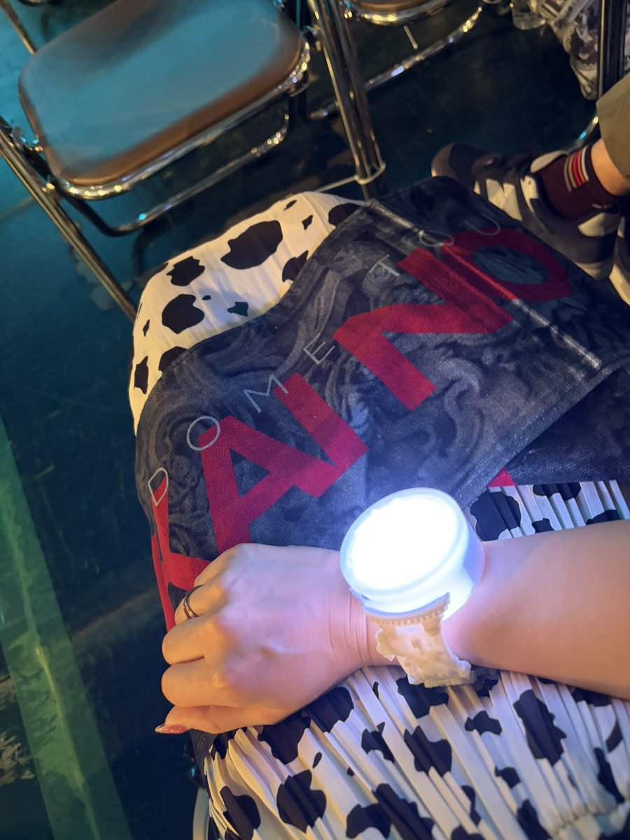 anon0111's tweet photo. 結構近くて嬉しいワクワク🌏
 #thecinema  #セカオワ https://t.co/LCTyonfSoi