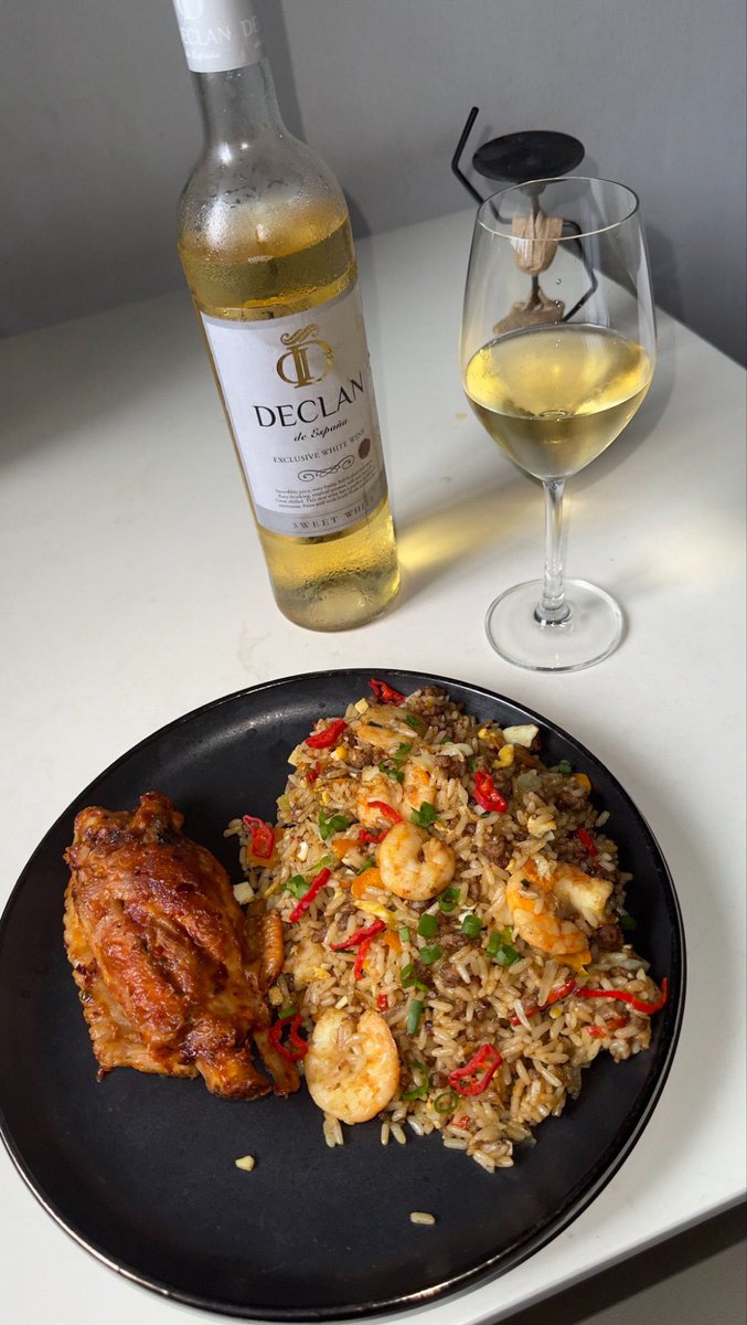 AU79executioner's tweet photo. Food I ate this week as a $100 profitable single father of 1 😊 https://t.co/JxfDOtWRDS