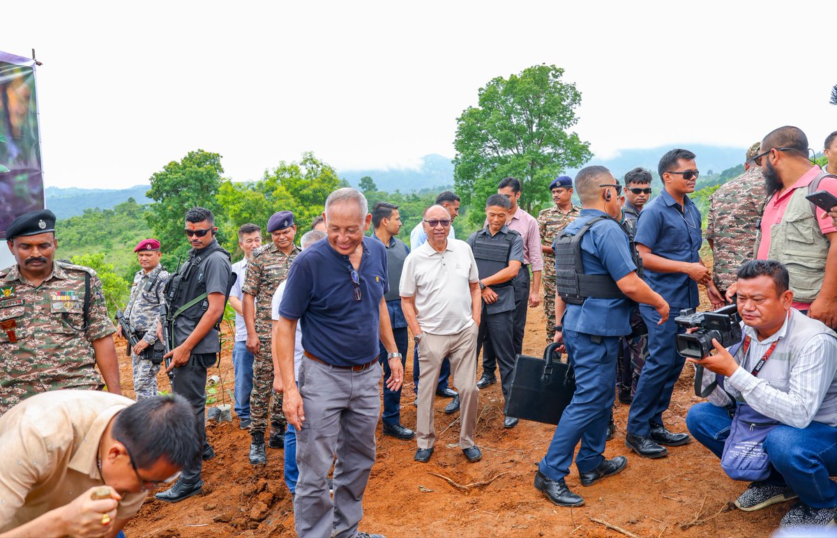 YKhemchandSingh's tweet photo. Honoured to launch the Uningthou Uyok at the SEEDS Complex, Olympian Park, Sangaithel. The programme, jointly organised by SEEDS, the Editors’ Guild Manipur and the Department of Environment & Climate Change, included a tree plantation drive, inspection of Manipur Olympian Park, and a review meeting on conserving Manipur’s State Tree.

We reaffirmed our commitment to strengthening conservation efforts and encouraging greater public participation to protect this invaluable ecological, cultural and natural heritage for future generations. 🌳 #UningthouUyok #GreenManipur #EnvironmentalConservation