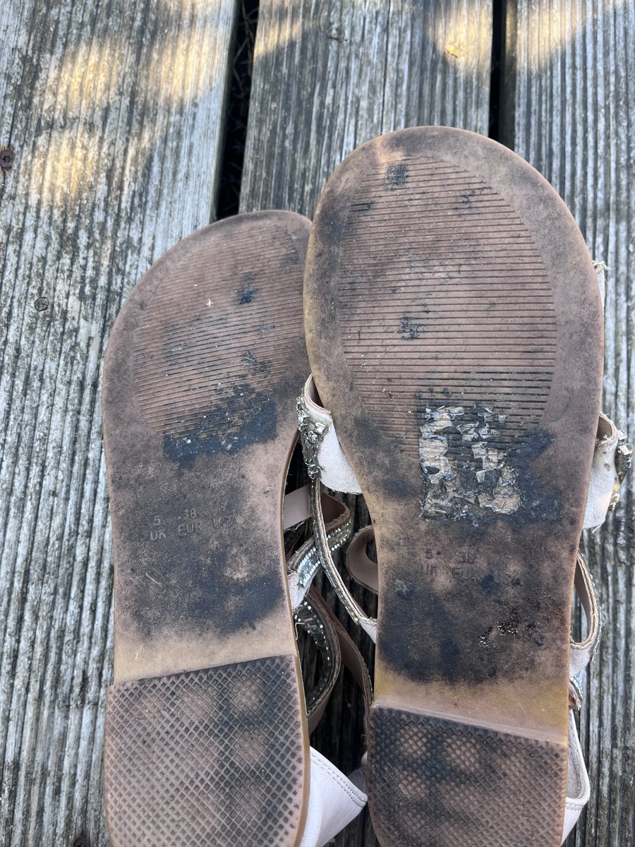 milly_mollyj's tweet photo. I love Saturday mornings, sat on my decking, sun is shinning and the birds are singing, sipping my expresso, suddenly I had a thought….Would it be possible for a human to MOUTH clean only the soles of my sandals
So guessing you would have to use your teeth for the stubborn bits, suck the grime from the soles, then finish with a tongue polish, anyone want to see if they can do this, but I would need evidence of the process.