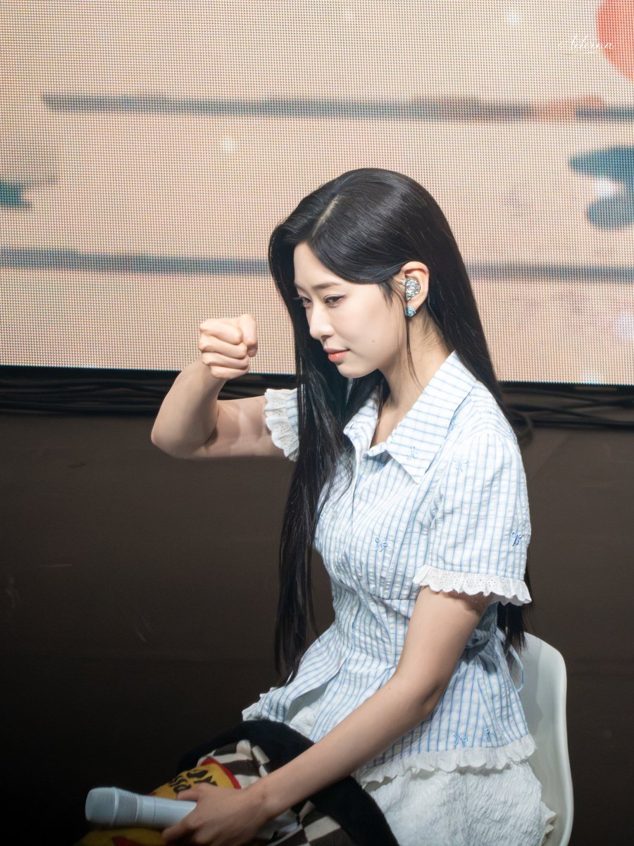 bigfoot_0901's tweet photo. 26.06.27  2026 김민주팬미팅 "안녕,우리의 여름"
#KIMMINJU #김민주 #ミンジュ #金珉周 https://t.co/gbBkGW4GdP