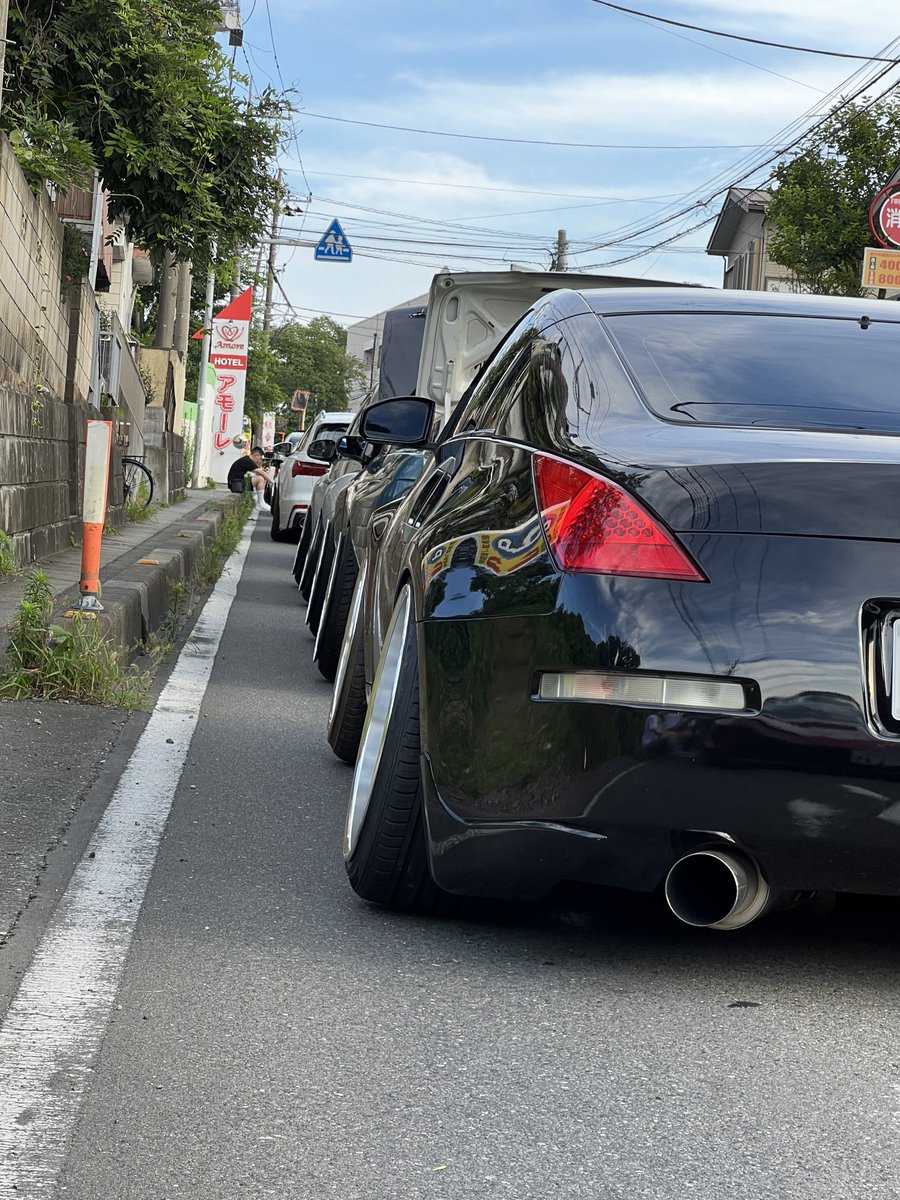 589mode's tweet photo. 搬入渋滞エグすぎぃ
時間通りきて3時間以上、、、
このまま路上でイベント終わりそう

置きイベって毎回こんななの？

#JAPANATION https://t.co/W8IB0NS5HY