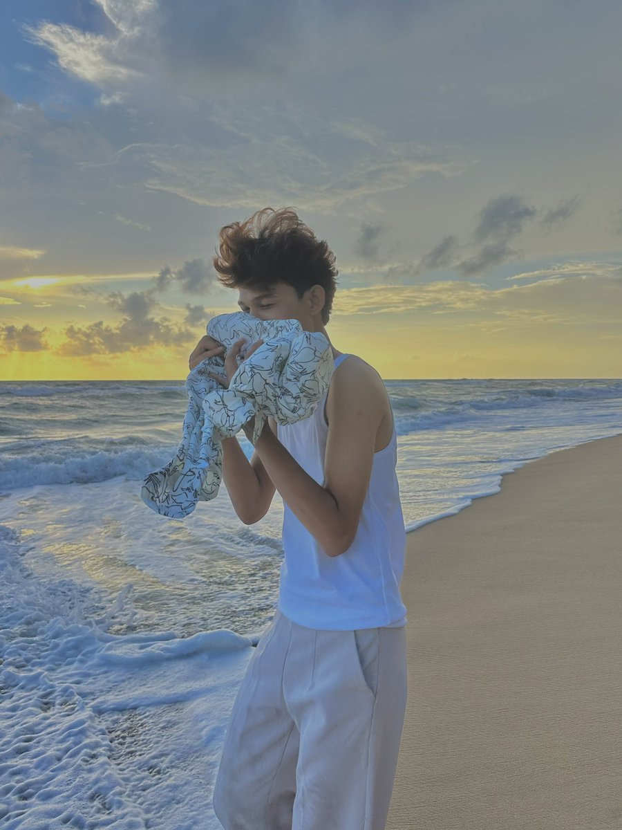 Rosefk2k's tweet photo. Natai beach 🌊🩵 https://t.co/S1qSeXmg0G