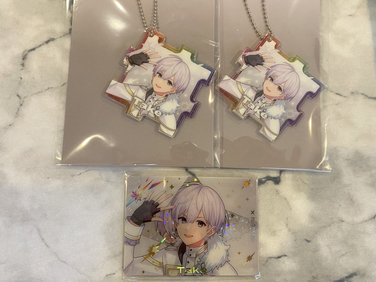 chAmithrough's tweet photo. すとふぇす サンクスパーティー くじ

【譲】画像
【求】 📣♥️ もしくは0.03/個+送料

画像リプ欄にもあります
気軽にお声かけください

#すとぷりグッズ交換 #KnightXグッズ交換 #AMPTAKグッズ交換 #めておらグッズ交換 #すにすてグッズ交換 #STPRグッズ交換 https://t.co/J3SY29KrSK