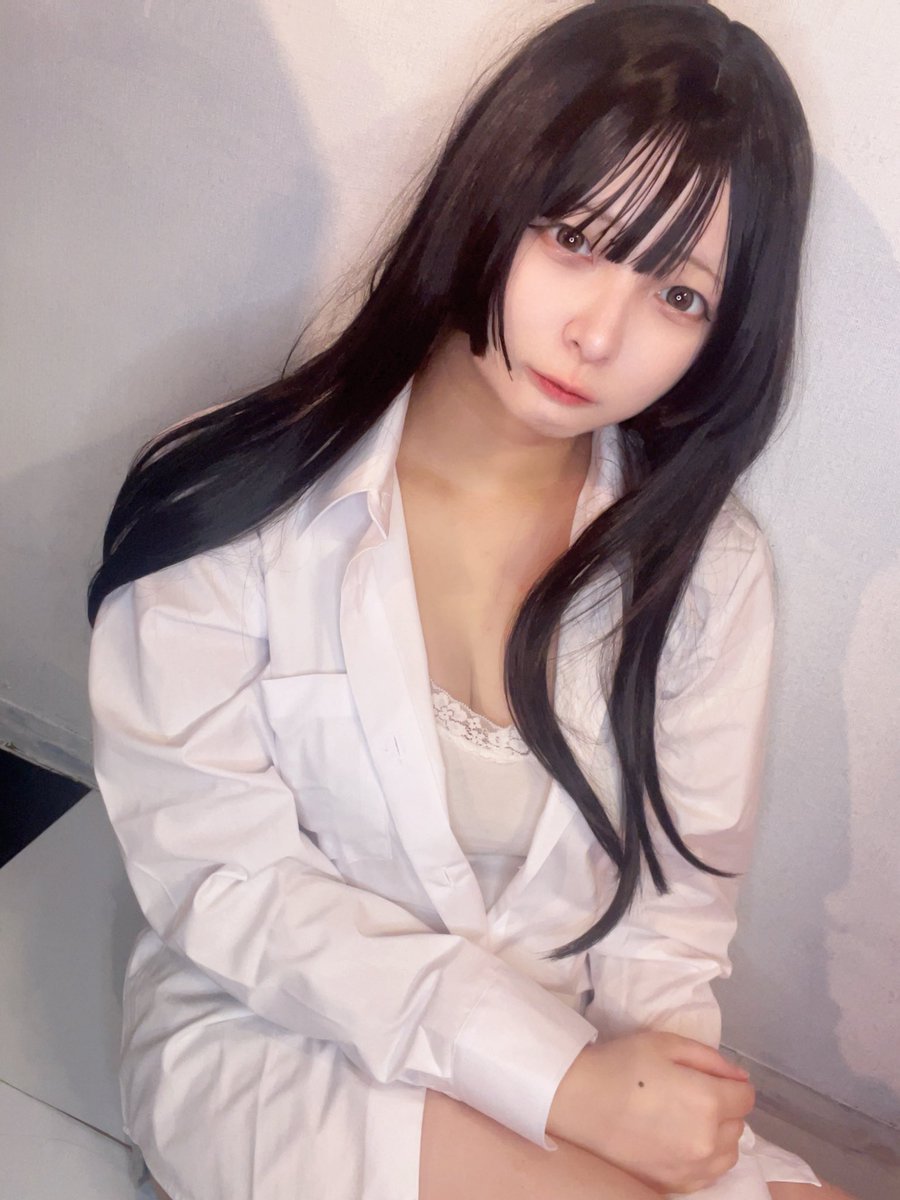 u_i_olive's tweet photo. 彼シャツEV2日目！
おーらすいますん🎶

@olivehamamatsu  #浜松コンカフェ https://t.co/QBzyt78pvt
