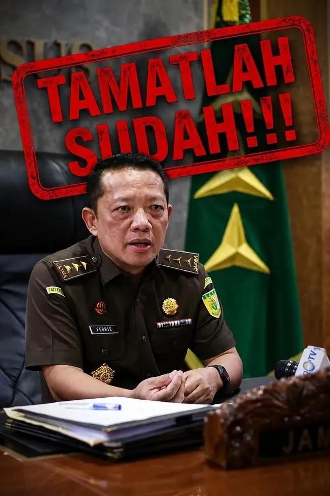 Ag_Crypto0's tweet photo. @indepenSumatera Orang yg ngehujat Jampidsus Febrie, mungkin dia belum ketemu langsung sama Febrie. Belum tau sebaik dan sehumble apa Febrie sama orang baru. Salah satunya ke gw, yg awalnya gw gak kenal malah jadi akrab. Semua yg udah ketemu sama dia pasti sependapat sama gw. https://t.co/q4l4AGpxia