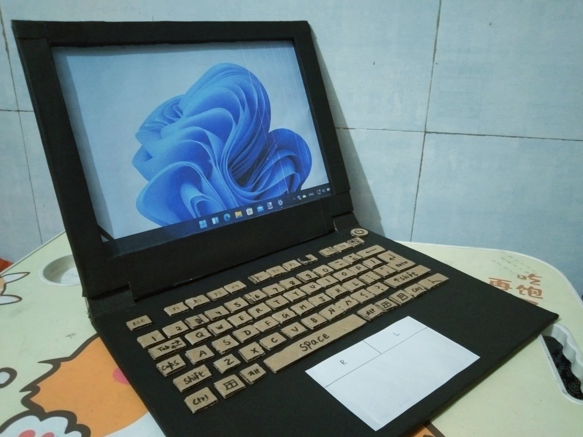snapdragonuser's tweet photo. The only laptop i can afford in big 2026. 

#lenovo #Thinkpad https://t.co/kfSrrNAMzB