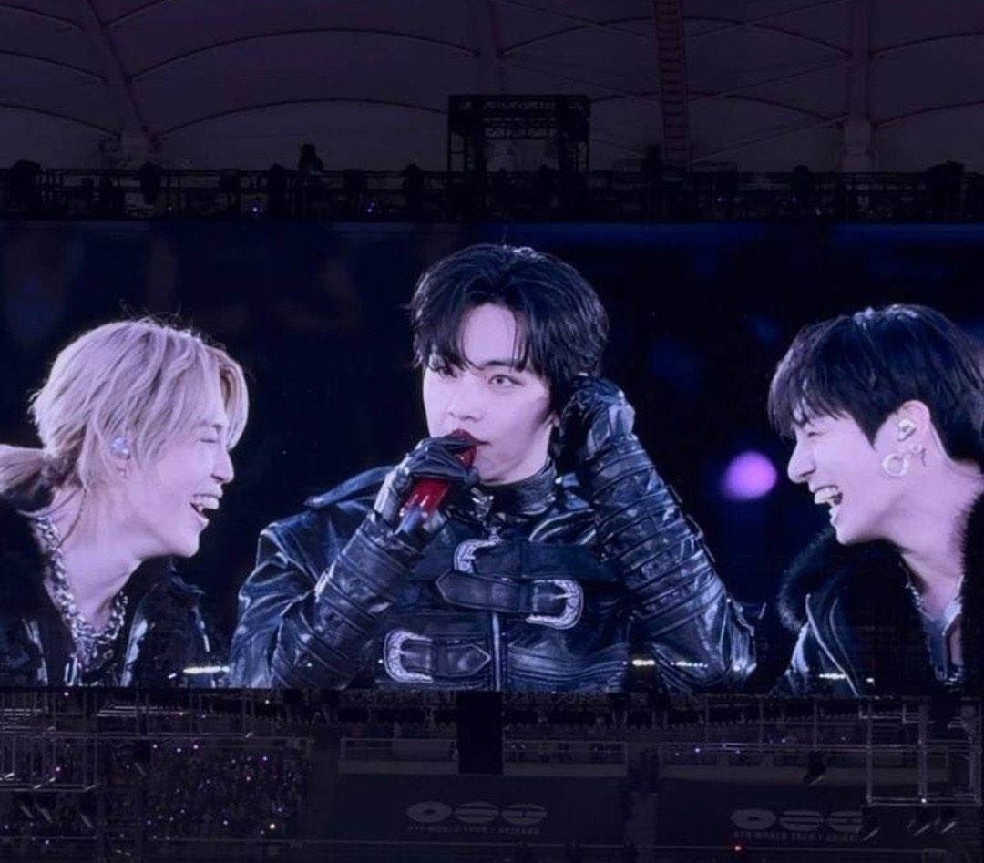 Dwarfminender's tweet photo. @rnbkoo97 @Jkstarking Only nosecooks are still in denial about their fave’s nose job🥱 https://t.co/7NzdX52TX2