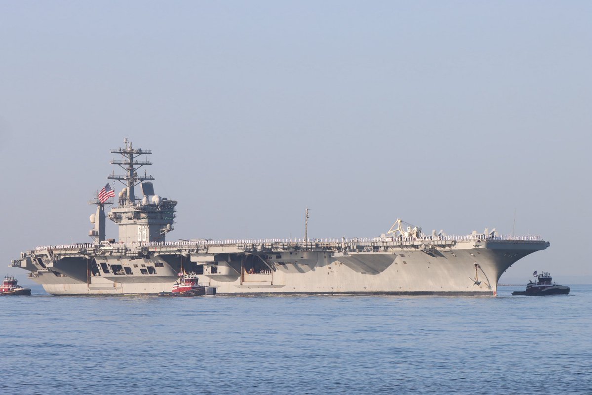 アメリカ海軍🇺🇸 ニミッツ級航空母艦 「ニミッツ（CVN-68）」 7月3日