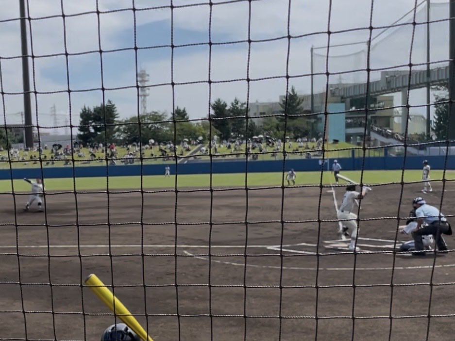 take12724's tweet photo. 千葉商１－５習志野

いつもは遠くから美爆音を堪能していたのが、今回は選手の近くで「ナイスバント！」と声援を送りました。

選手に寄り添う、選手の力になる声援を送りたいと心から思いました。

気持ちはTEAM21👍 https://t.co/9r0bQ4ERBM