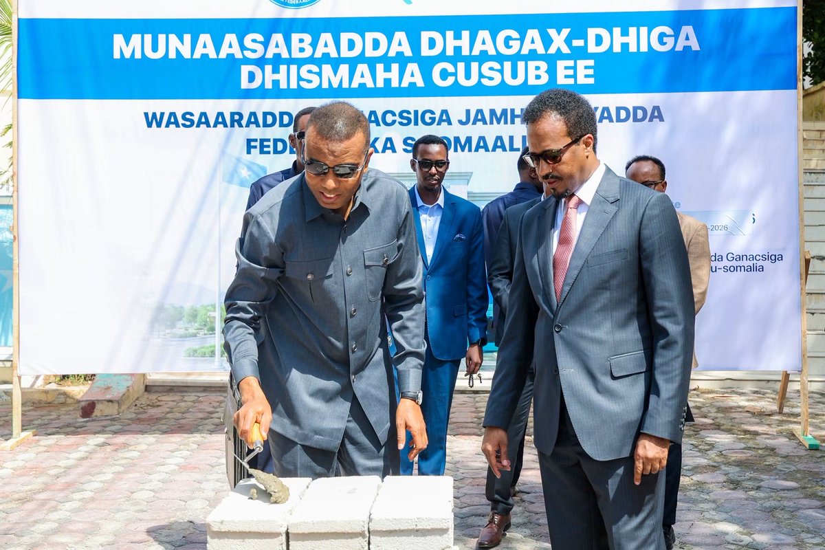 Abdirachiid's tweet photo. Congratulations to Minister @AmbGamal and the entire Ministry of Commerce and Industry team on the official groundbreaking of the Ministry’s reconstruction. This is an important step toward strengthening public institutions and improving service delivery for the people of Somalia https://t.co/RL12caa7gU