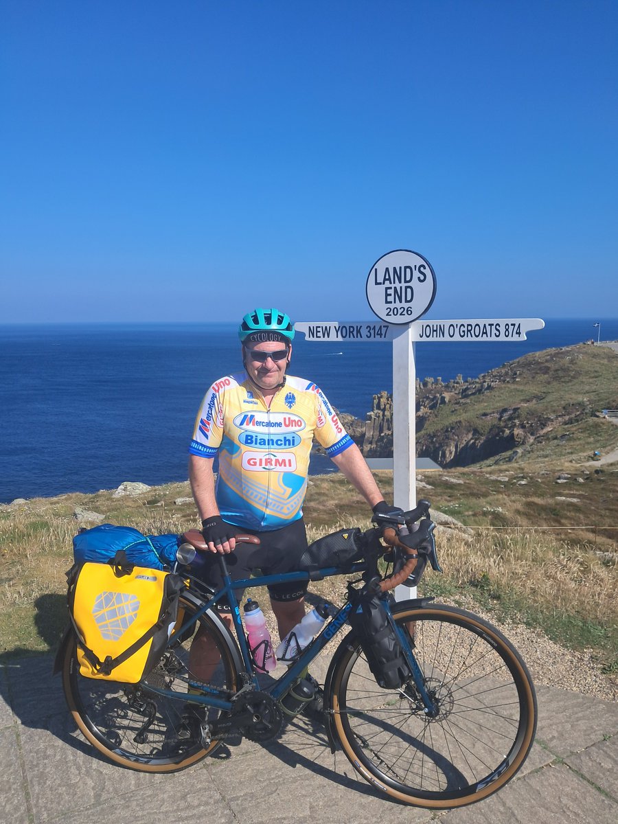 CB_cycles's tweet photo. And we are officially off. 10am Saturday 11th july π΄ββοΈππ #cycling #LEJOG #bikepacking #cycletouring #bikeadventures #ukcyclechat https://t.co/G3hJAs73j6