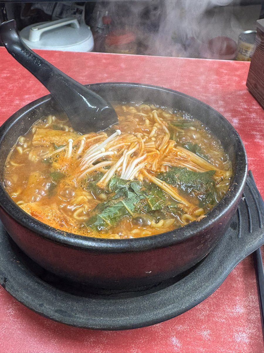 Swithyou2's tweet photo. 야르한토요일 https://t.co/rynR5OjdGX