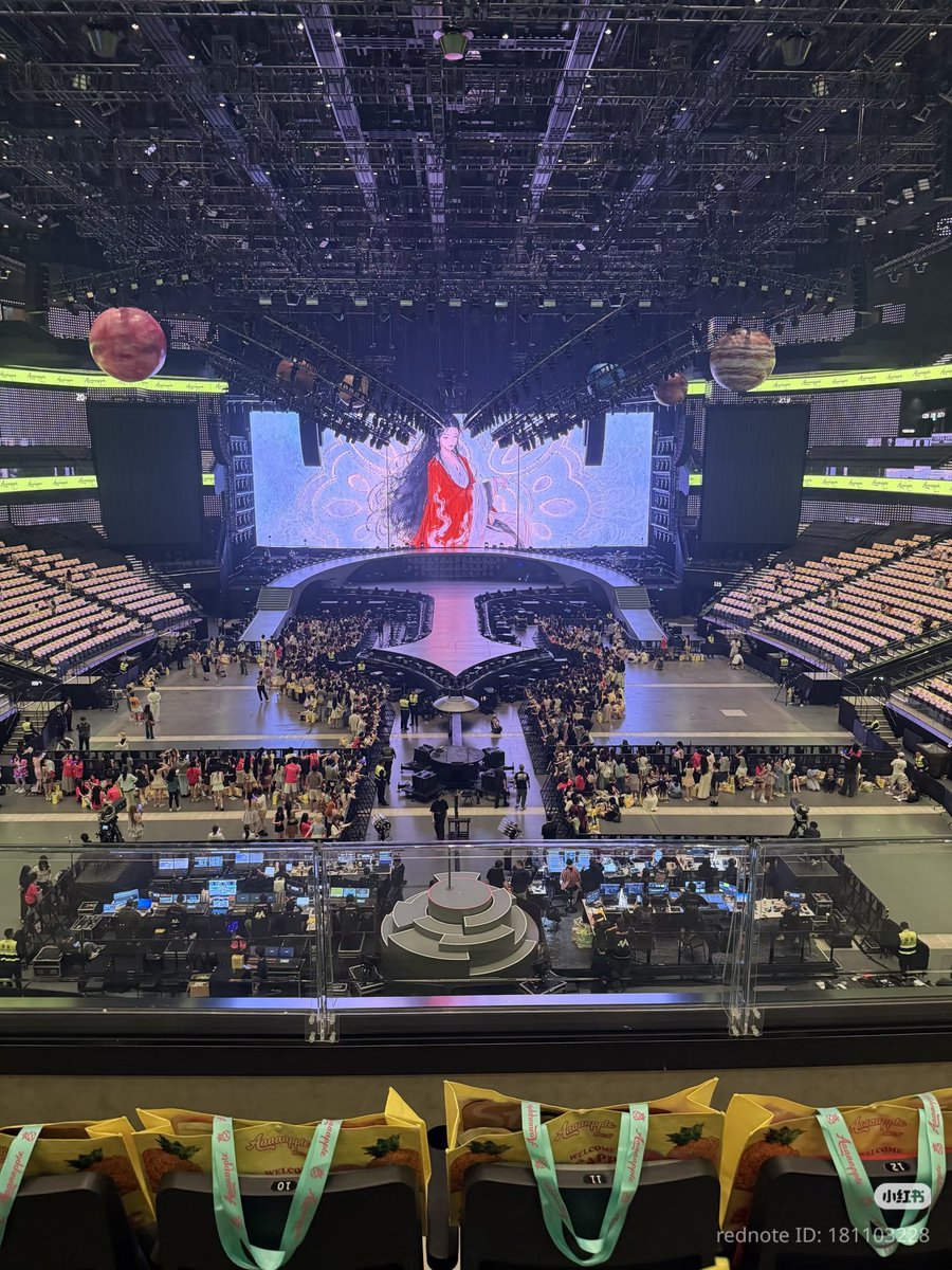 xNok05's tweet photo. Galaxy Arena​ โคตรสวยยยยยย​ เริศหรูอลังมากกกก

#จ้าวลู่ซือ​ #ZhaoLusi https://t.co/suri56sSdd