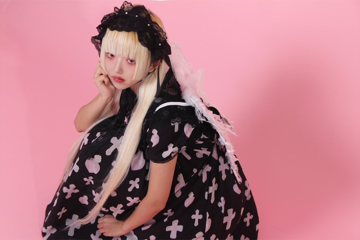 shiroe0_0's tweet photo. ˚₊‧꒰ა Angelic Pretty Sugar Cross ໒꒱ ‧₊˚

P. 햇님 ( @_hat_0 ) https://t.co/F0jgOk7BZx