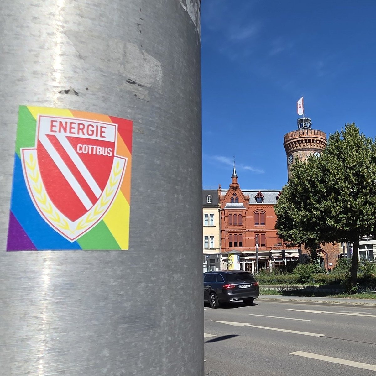 energiefans's tweet photo. #CSD #CSDCottbus #cb1107 #EFGN 
#liebdochwenduwillst https://t.co/nSR8SZp02z