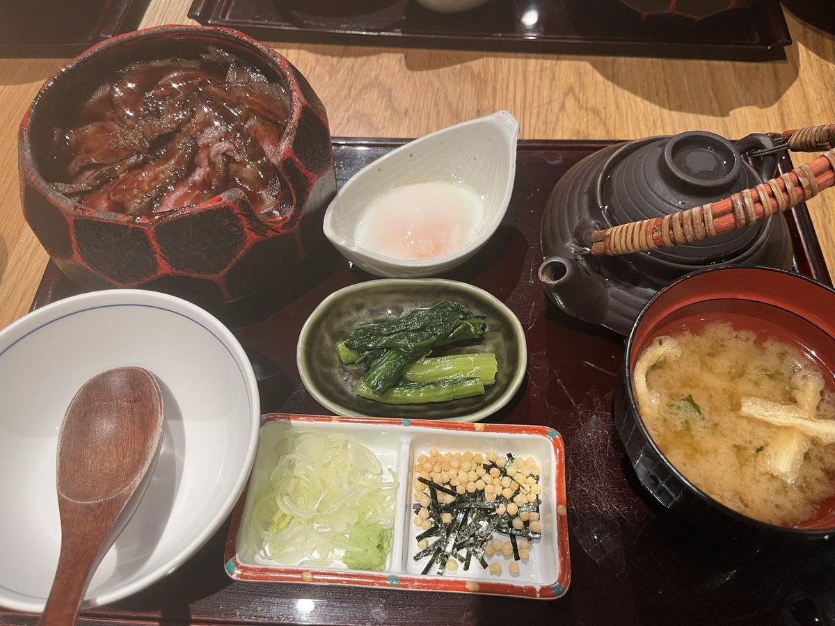 n_7fxq's tweet photo. 久々に友達と遠出 https://t.co/2vzuhsHhQp