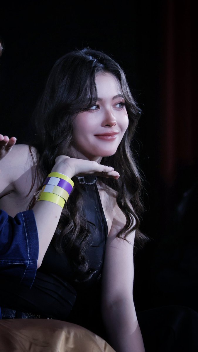 Jie225_'s tweet photo. 𝟐𝟎𝟐𝟔𝟎𝟕𝟏𝟏 𝐒𝐡𝐚𝐝𝐞𝐬 𝐁𝐞𝐟𝐨𝐫𝐞 𝐍𝐞𝐱𝐭 𝐒𝐞𝐦𝐞𝐬𝐭𝐞𝐫

SHADES B4 NEXT SEMESTER
#SHADESGLEP6
#NikyEngland 
#NikyWarinrat https://t.co/XUCHMDjyYD