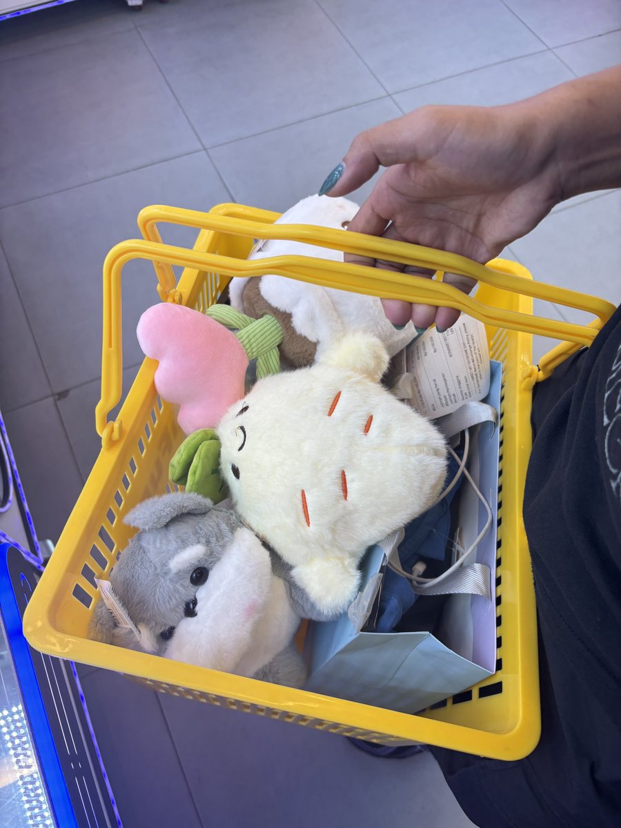 befourjune's tweet photo. Penakluk funifun https://t.co/0ZPKkKl5Ek