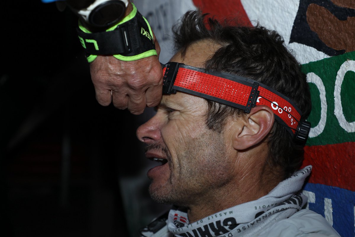 iRunFar's tweet photo. Ludovic Pommeret wins the 2026 Hardrock 100 in 21:11:36 to set a new overall course record. He set the previous record of 21:33:06 in 2024.

Here’s our pre-race interview with Ludo: https://t.co/d3AprP7PvI

Photos: iRunFar/Bryon Powell https://t.co/rymSmy6Plq