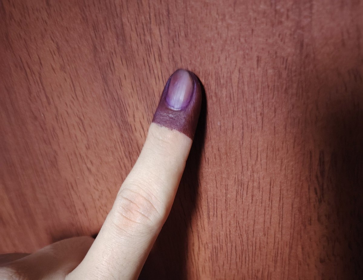 Luigisboringg's tweet photo. Fuck pussy❌ Fuck purple solution✅ 🤣 https://t.co/ttRXC3AVl5