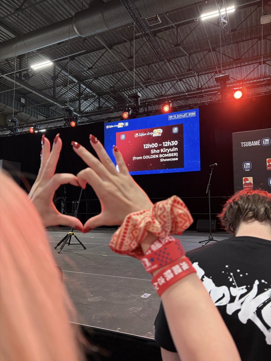 KikiChan_'s tweet photo. Ich hab es noch in die Saizen geschafft 💪
Vielen Dank an den lieben Franzosen, der für Upiko da war.
Und vielen Dank an meine Bodyguards @Michi468 @BrilliantHime und @o0eva0o_ https://t.co/jxJrFCgkjN
