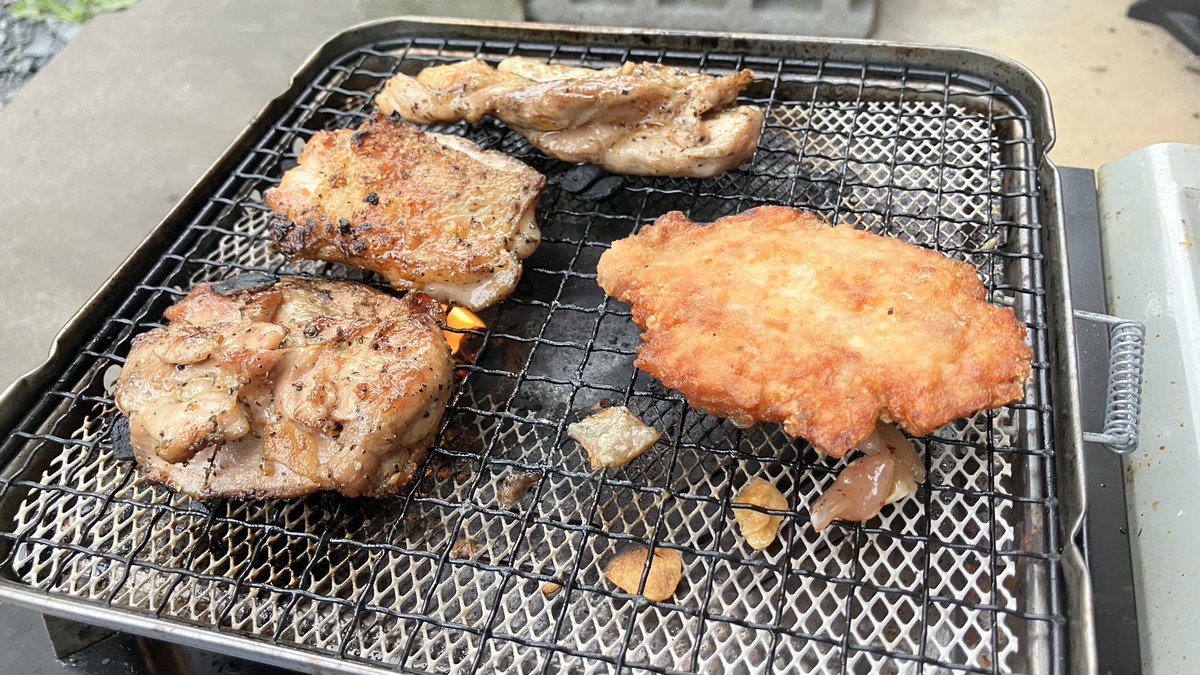 mieechanneru's tweet photo. では始めます。

皆様今日もお疲れ様でした🍻 https://t.co/kQpo504TDG