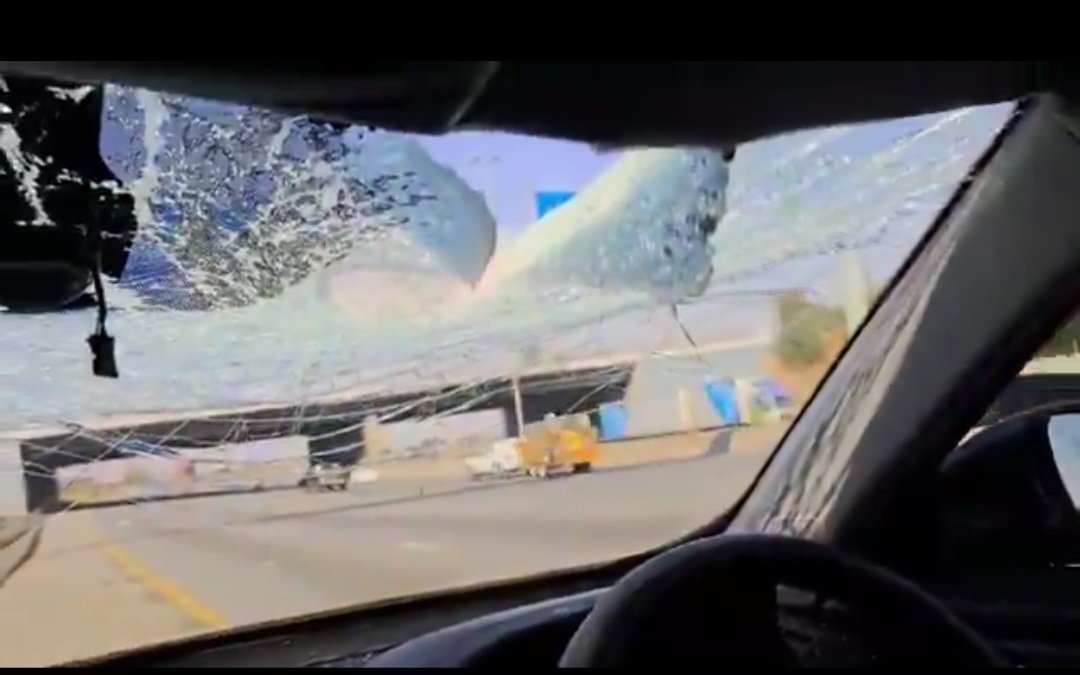 trendysaonline's tweet photo. WATCH VIDEO: Rock throwing incident leaves car shattered on Johannesburg highway
https://t.co/KDWGSaFSq6 https://t.co/k3lxtb6XR4
