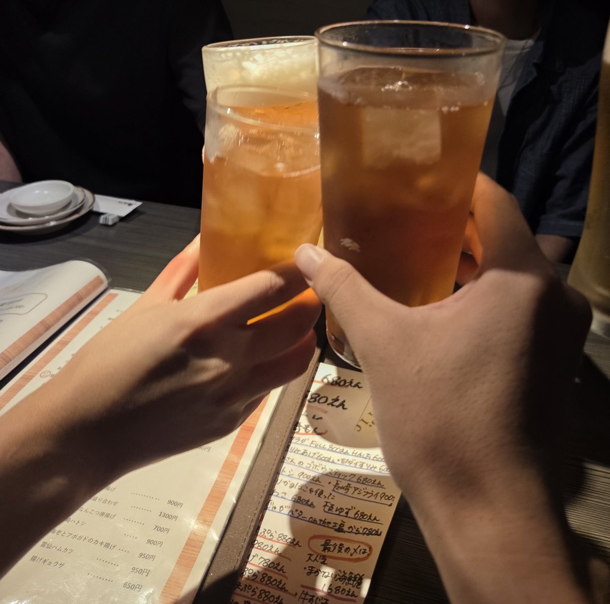 TRsindou's tweet photo. 乾杯！ https://t.co/5TlFGSOnJq