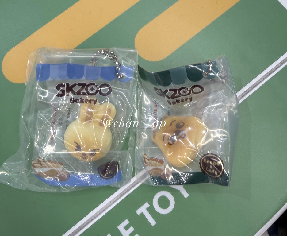 chan__ap's tweet photo. スキズstraykids交換
SKZOO ベーカリーチャーム ガチャ 交換 

譲】リービット　ハンクオッカ
求】パピーム＞ジニレット

郵送取引希望📮
検索より気軽にお声掛けください。
よろしくお願いいたします🙇🏻‍♀️ https://t.co/9A6gxfYbqE
