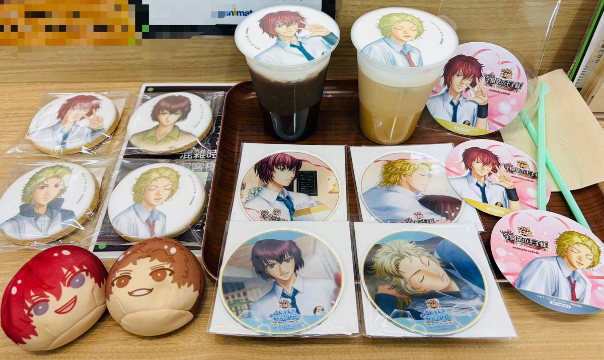 0405mtnb's tweet photo. すべてを得てきたよ〜〜！！🕺🐖🐏✨
ほんとうに、学サハ゛の絵のグッズ、うれしすぎる。ってしみじみ噛み締めてた https://t.co/lLoAnMMCH0