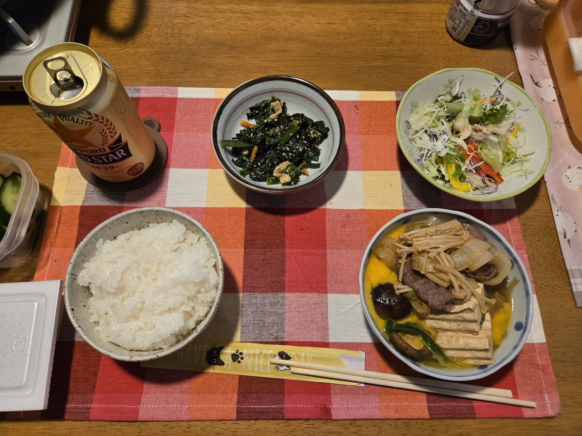621019Takuya's tweet photo. 今日の晩飯はすき焼き🍲 https://t.co/j71NJ53uaF