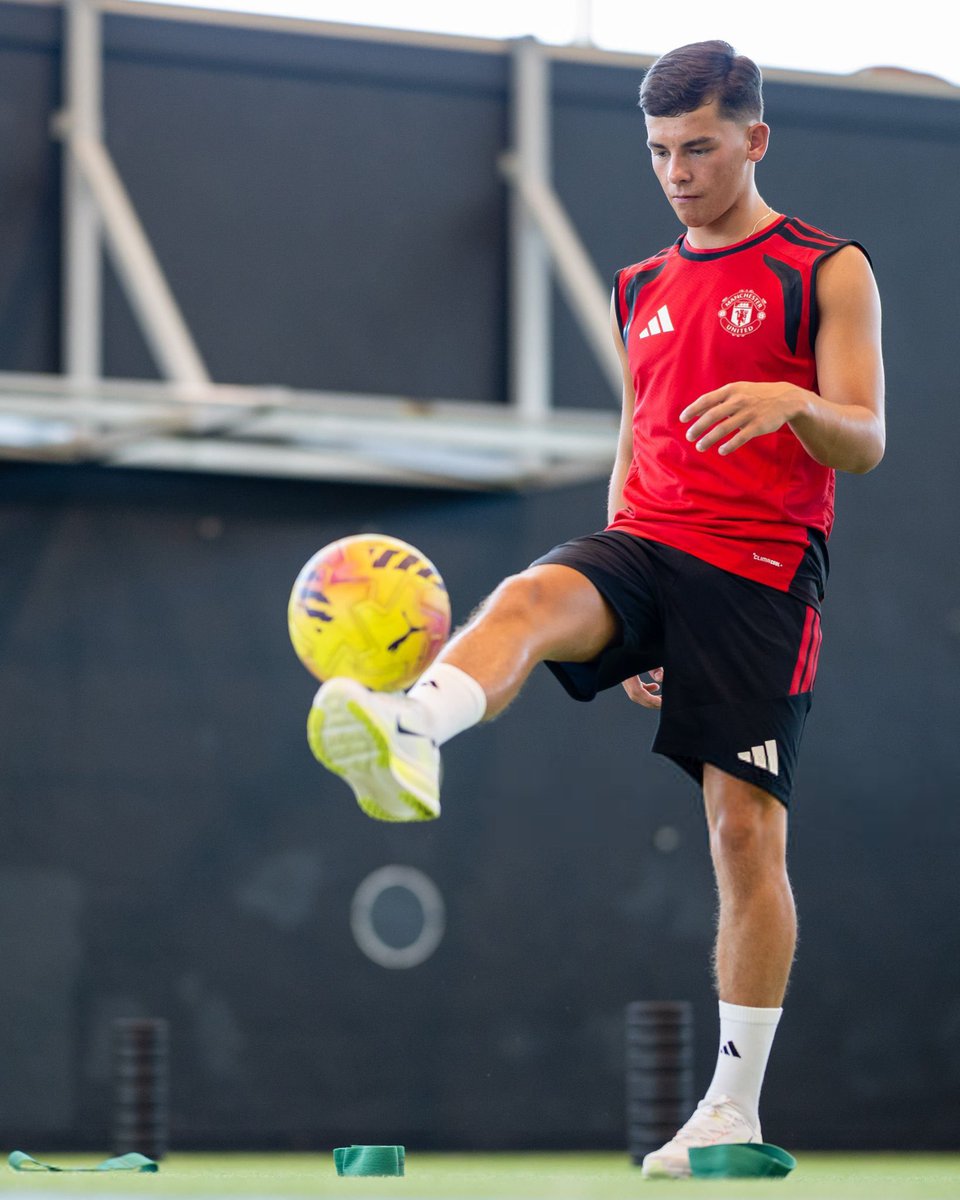 centredevils's tweet photo. 🚨🚨🌕| NEW: It’s unlikely that Shea Lacey will head on loan this summer as those at Manchester United believe he can reach a high level this season. [@sistoney67] https://t.co/XcCmgRMvxk