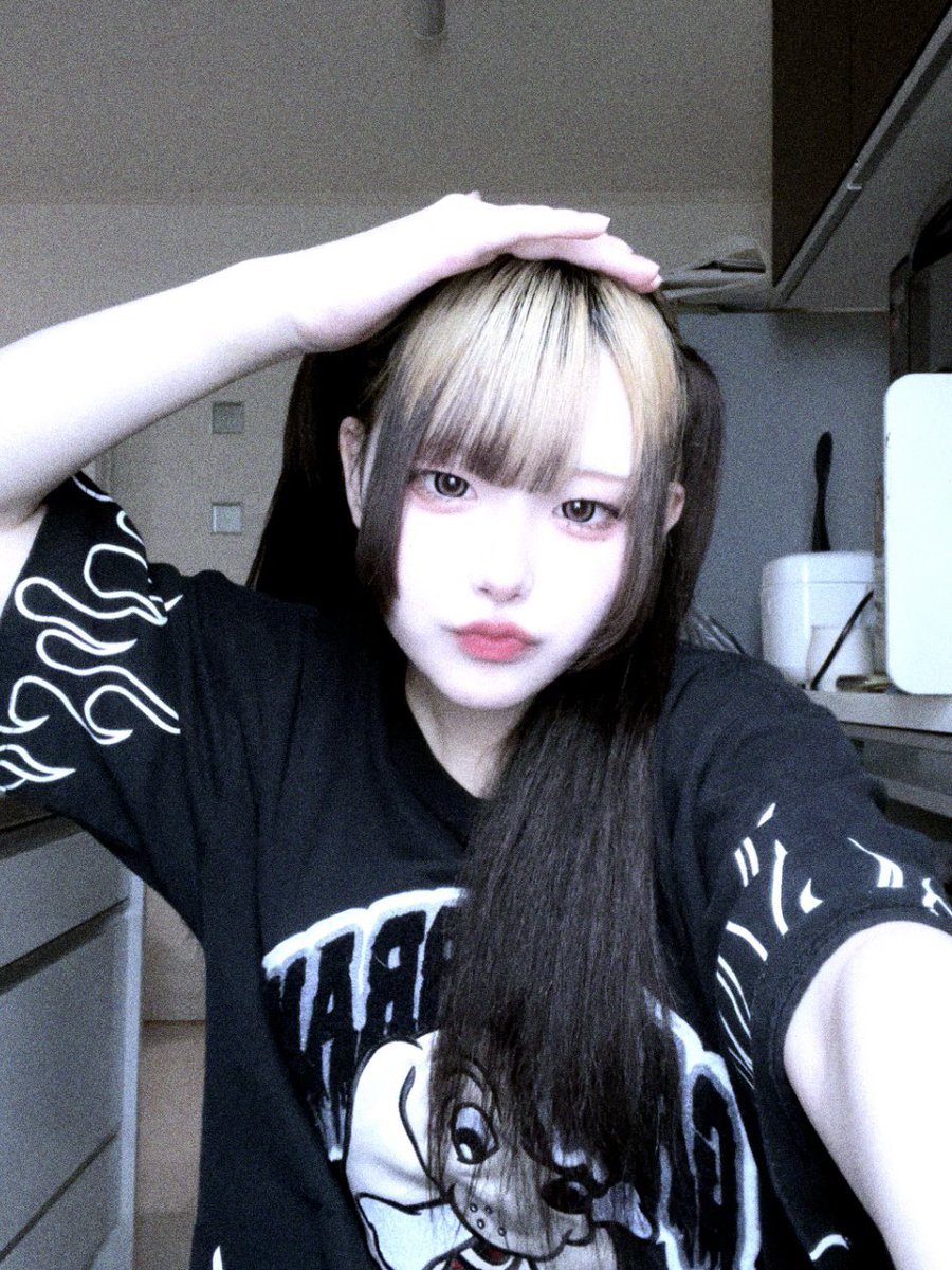 rium_ui's tweet photo. TシャツDay‼️います！ https://t.co/79mYXF7Dkb