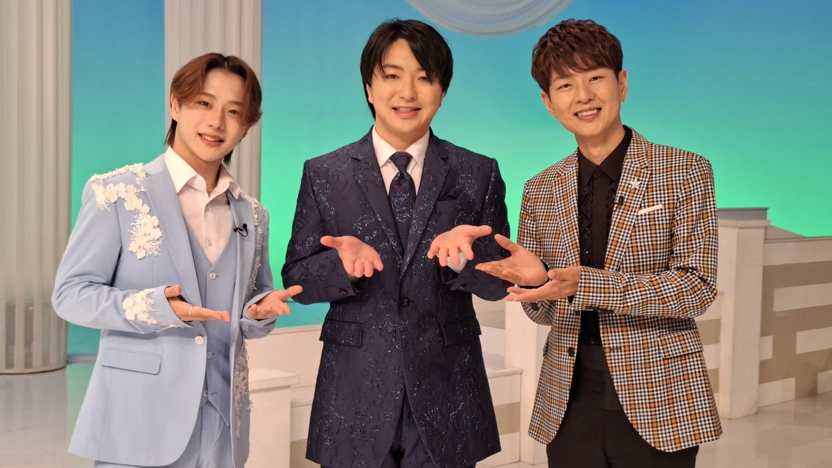 Reiwa_kayou's tweet photo. 💐令和歌謡塾💐
明日、7月22日放送です📺
▷ #須賀亮雄 さん「 #蔵王の風 」
▷ #谷島明世 さん「 #おんな船頭唄 」
▷ リクエストコーナーもあります！

#BS日テレ 朝５時００分より放送🕓
#令和歌謡塾 お楽しみに！💫 https://t.co/fnas8fHz1X