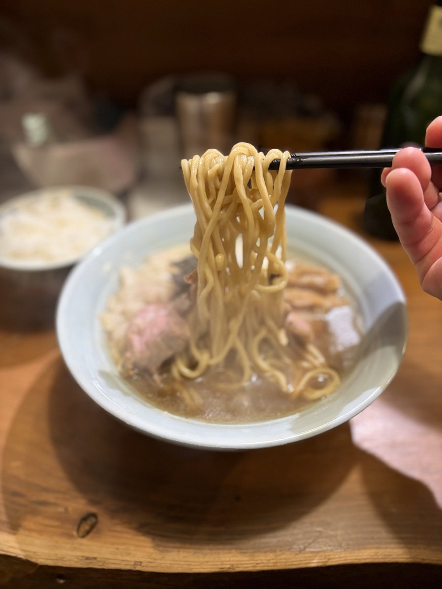 junjun_ramen's tweet photo. #いかれたヌードルフィッシュトンズ
#朝ラー
背脂煮干しラーメン
めちゃくちゃ美味しかった〜😋✨ https://t.co/Bl7FPaKnz9
