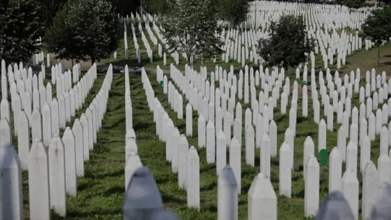 mozbag's tweet photo. Srebrenitsa Soykırımının 31'inci yıldönümünde UNUTMADIK UNUTTURMAYACAĞIZ... https://t.co/e6KaJ6m0sy