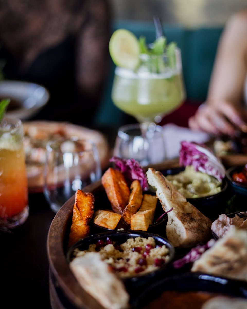 LaBellaCalUK's tweet photo. Authentic Mediterranean flavours made for sharing - right here in the heart of Houghton Regis ☀️

(No plane ticket required!!)

Visit our website through the link in our profile and book your table today.

*Please check with our staff for allergy &amp; gluten-free options https://t.co/ZvekcfXC6m