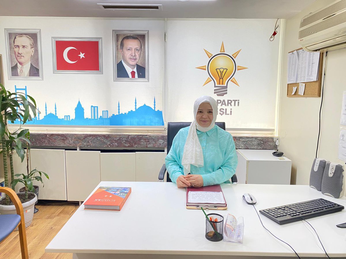 AKKadinSisli's tweet photo. Bugün AK Parti Şişli İlçe Kadın Kolları Nöbetçimiz;
Yönetim  Kurulu Üyesi 

Gülsen KAYACAN

Nöbet Saatimiz;
⏰11.00-16.00
ℹ️    Soru, görüş ve önerileriniz için iletişim numaramız 
👇
📞0 212 274 55 30-31
 📠0 212 274 55 20
📧 sisli@akpartiistanbul.com
#Aknöbet https://t.co/KLHx5yrObj