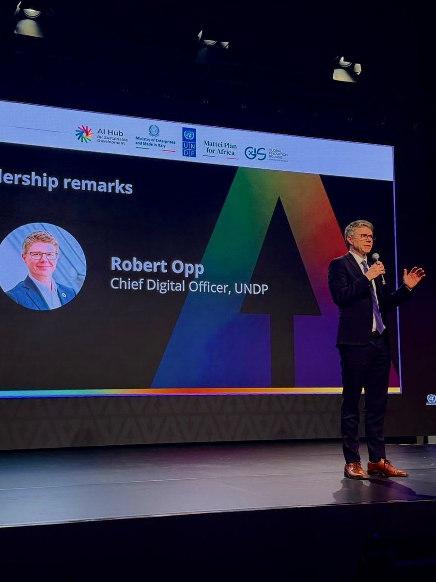 GIS_Impact's tweet photo. At the @ITU AI for Good Summit, @GIS_Impact was proud to collaborate with @AIHub4SD, @UNDP, Mattei Plan for Africa, and @mimit_gov to showcase the 100 Pathways for AI Diffusion by 2030. Here are some glimpses from the session! 

Stay tuned for more! 

#AIforGood https://t.co/yeaOlhVGTM