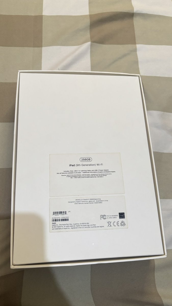 gezlatto's tweet photo. wts ipad gen 9 grey 256gb ex inter fullset original pemakaian pribadi, free sylus pen + case

Harga 4,5jt net
Cod cirebon
bisa shopee https://t.co/mRzeE4Oz9r