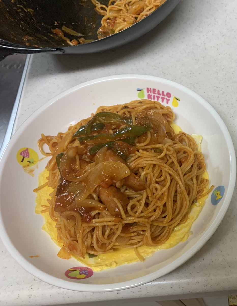 mmmeshia's tweet photo. 今日はナポリタンやったで https://t.co/6YuaPr5lo6