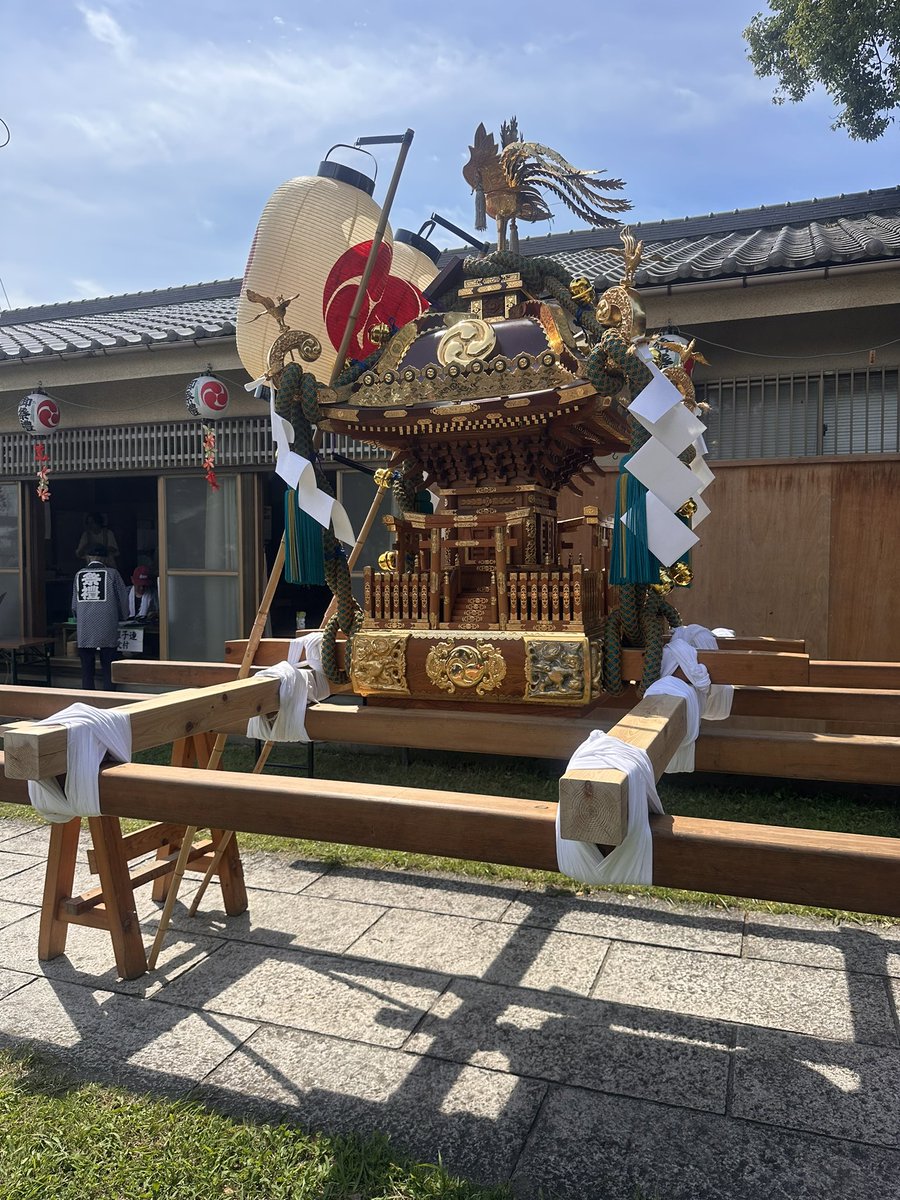 willpeace_1's tweet photo. 今日は2号館の佐知川の「天王祭」です😃自治会の副会長から、「お神輿を担いでみない」とお声掛けを頂き､利用者様と一緒にお神輿を担ぎました！（私はカメラマン）🤭とってもいい経験をさせていただきました！ https://t.co/pC2qNjPx7B