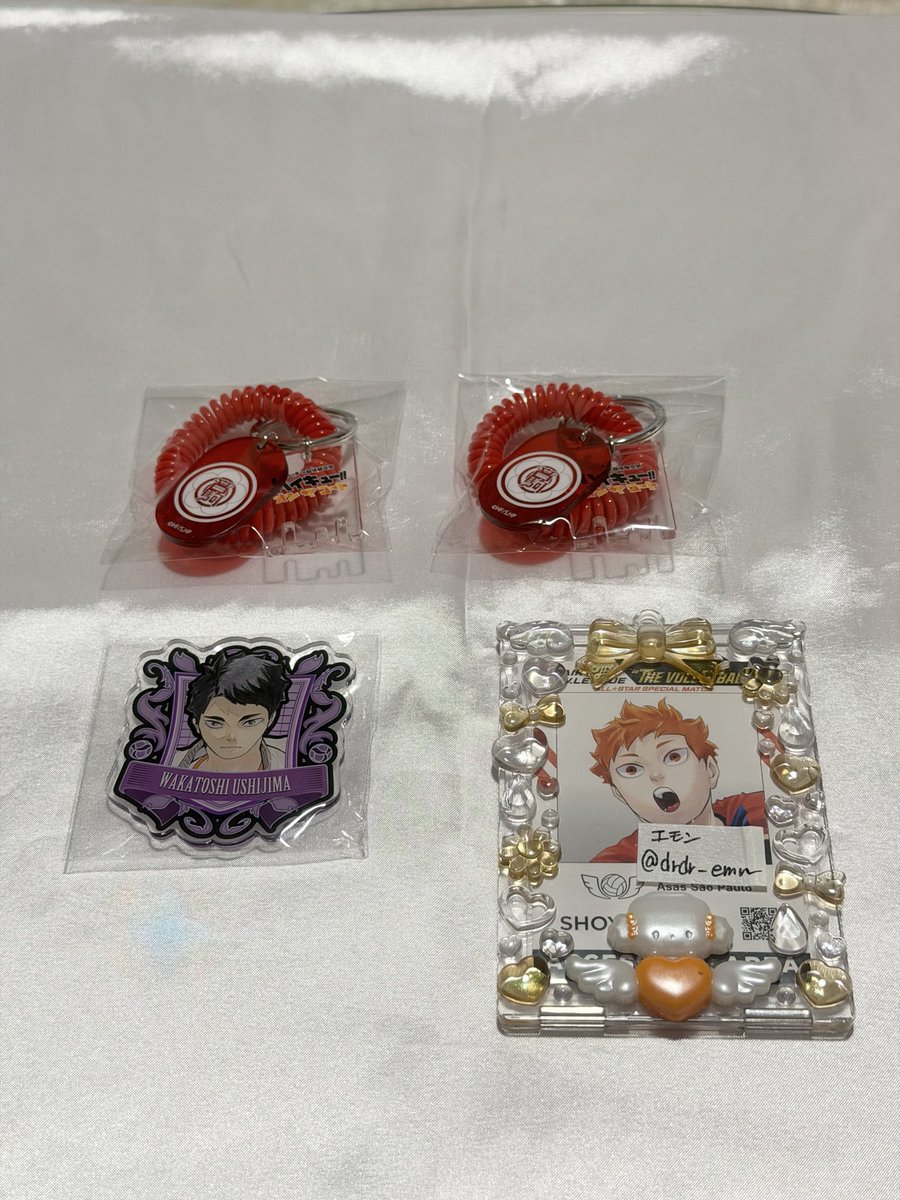 drdr_emn's tweet photo. 交換
ハイキュー オンザコート ロッカー風キーチャーム アクリルバッジコレクション

譲→音駒、牛島
求→烏野、日向

郵送でのお取引希望です。
よろしくお願いします◎ https://t.co/LbRxzrbNeV