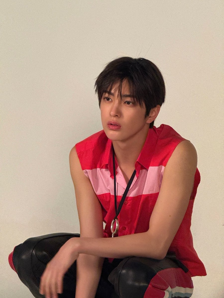 Keonhyeon_meng's tweet photo. muka kono tuh kek emot 🥹
bayi banget, lucu sekali, dede dari semua dede😭🤏🏻 https://t.co/oCpJqwUdfg